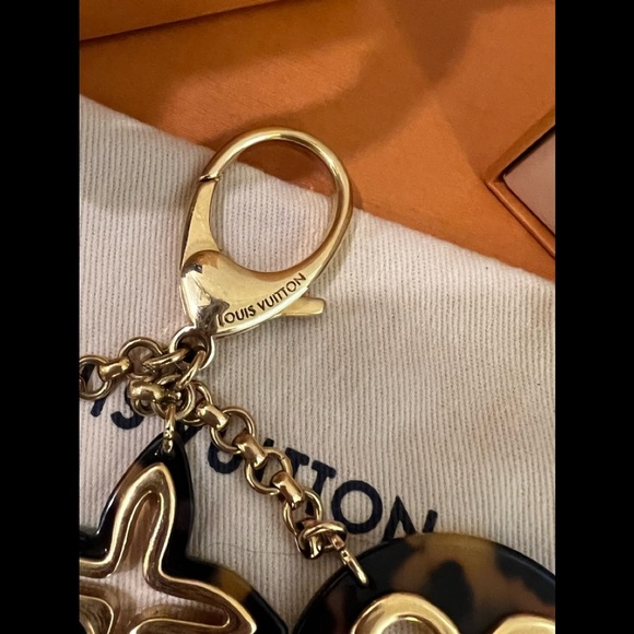 🐯Louis Vuitton Key Chain🐯 - Picture 6 of 16